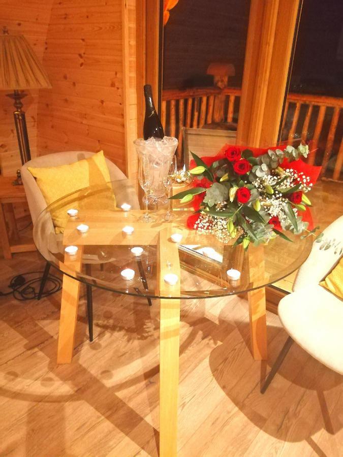 Tollymore Luxury Log Cabins Newry Exterior photo